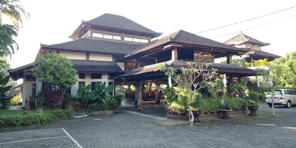 Puri Padi Hotel Ubud  Exterior photo