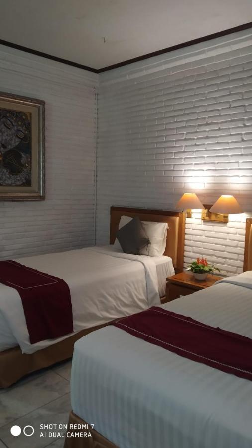 Puri Padi Hotel Ubud  Exterior photo