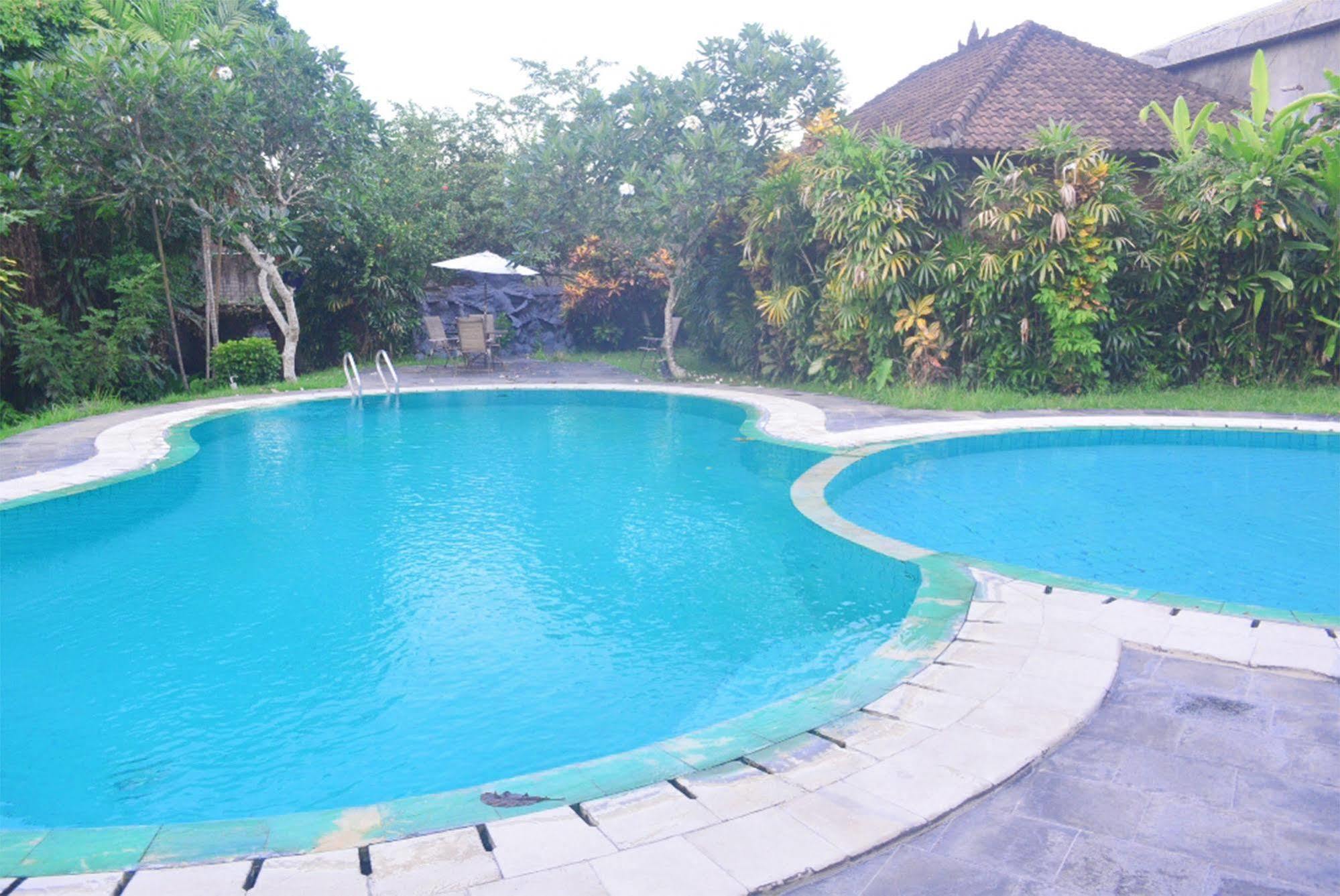 Puri Padi Hotel Ubud  Exterior photo